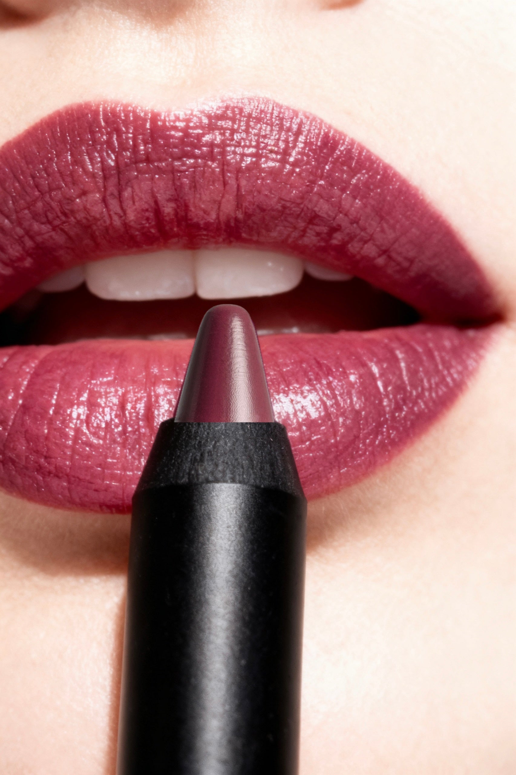 LIP LINER n°6